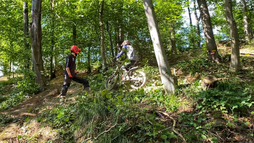 Endurofun Surron Trial opleiding - wedstrijd 33