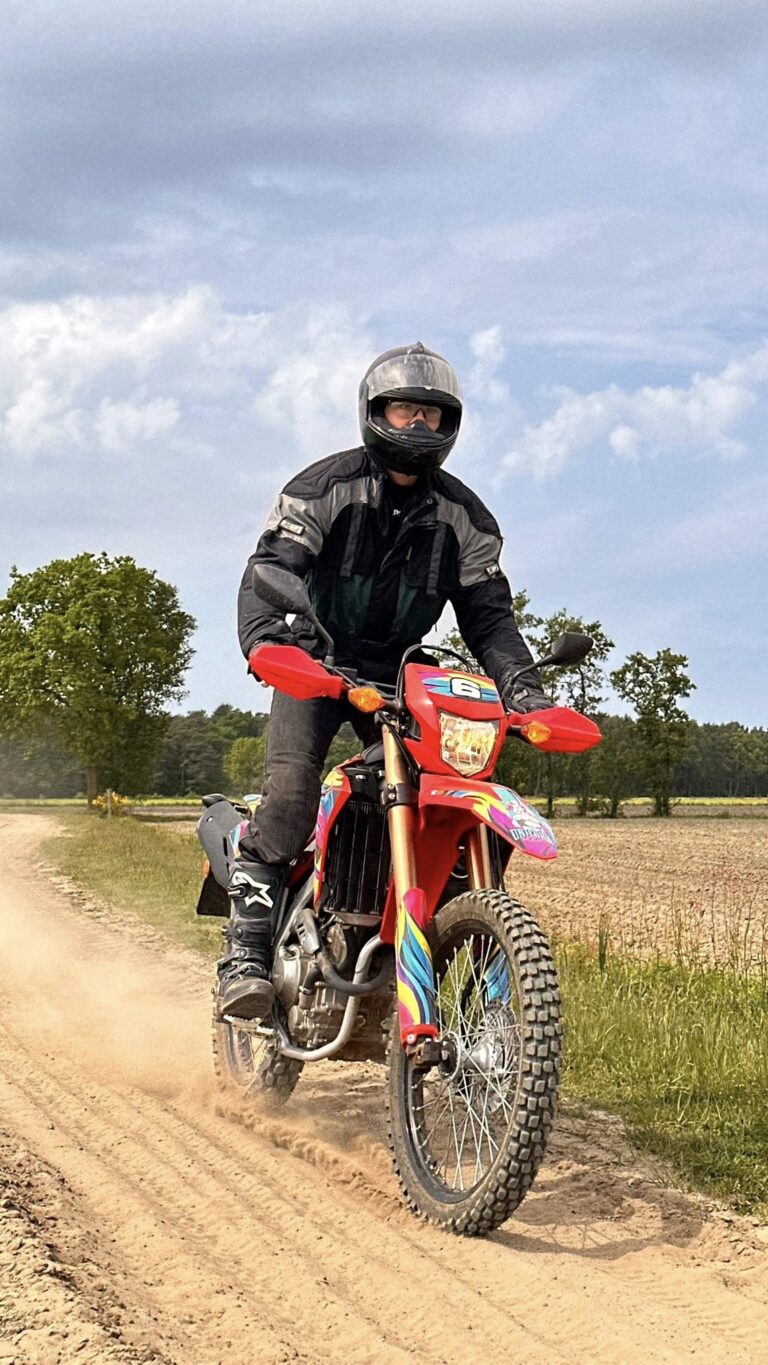 Endurofun start2Enduro huurmotoren Enduro Basis Cursus 3-05-2025 - 005